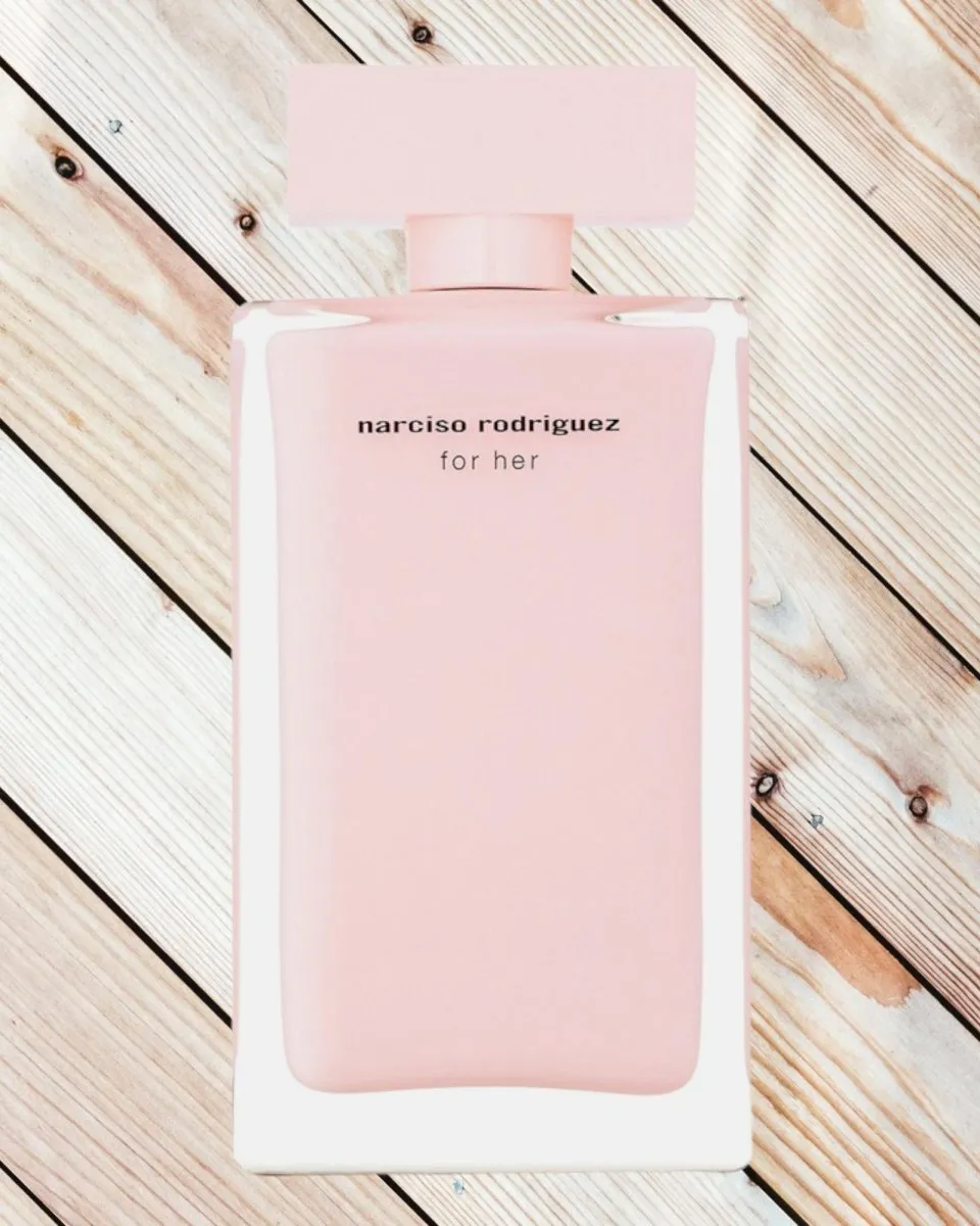 Narciso Rodriguez NARCISO RODRIGUEZ FOR HER EDP floral-perfume-women-glass