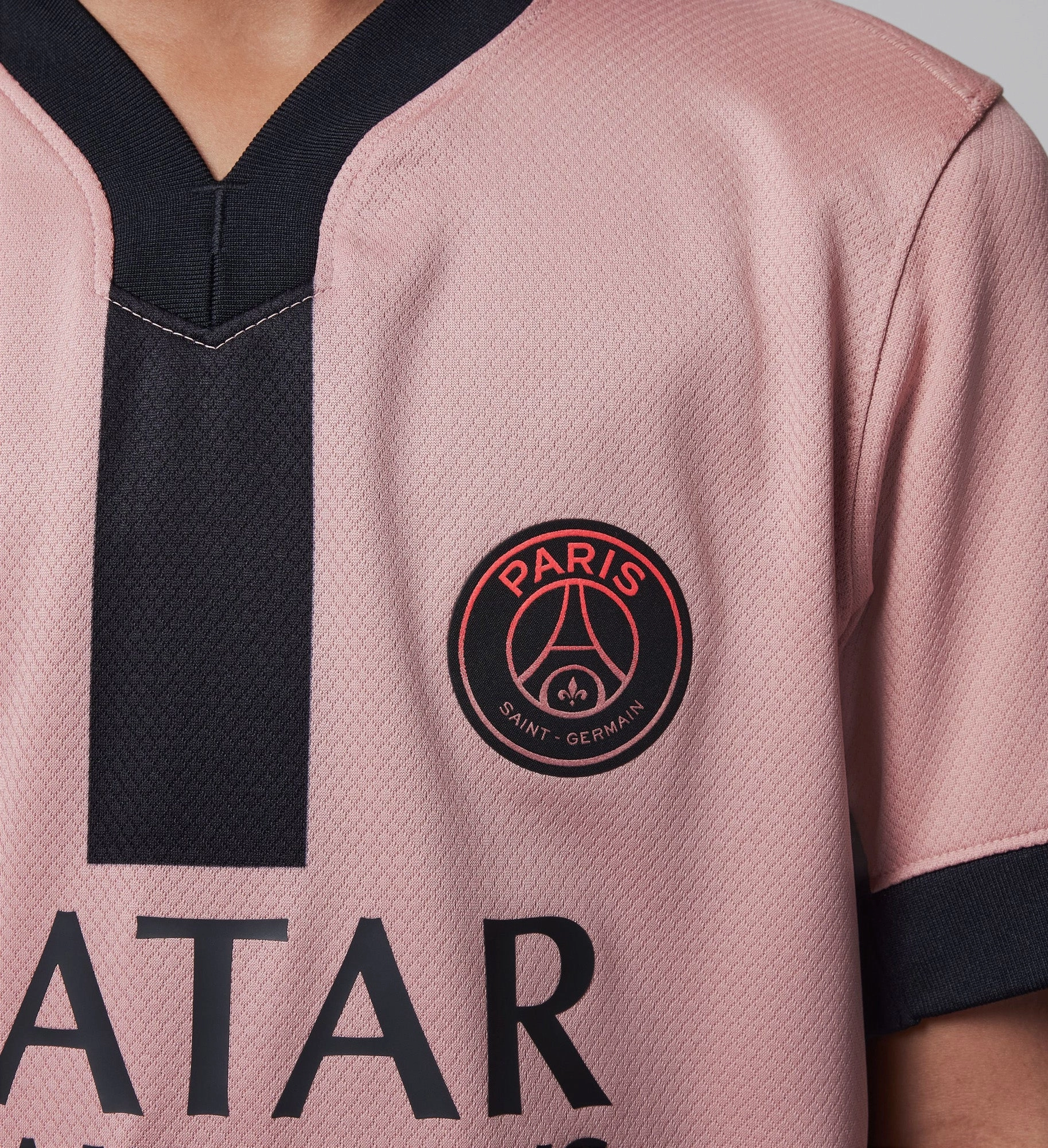 Paris Saint-Germain 2024/25 Stadium Third Big Kids' Dri-FIT Soccer Replica Jersey