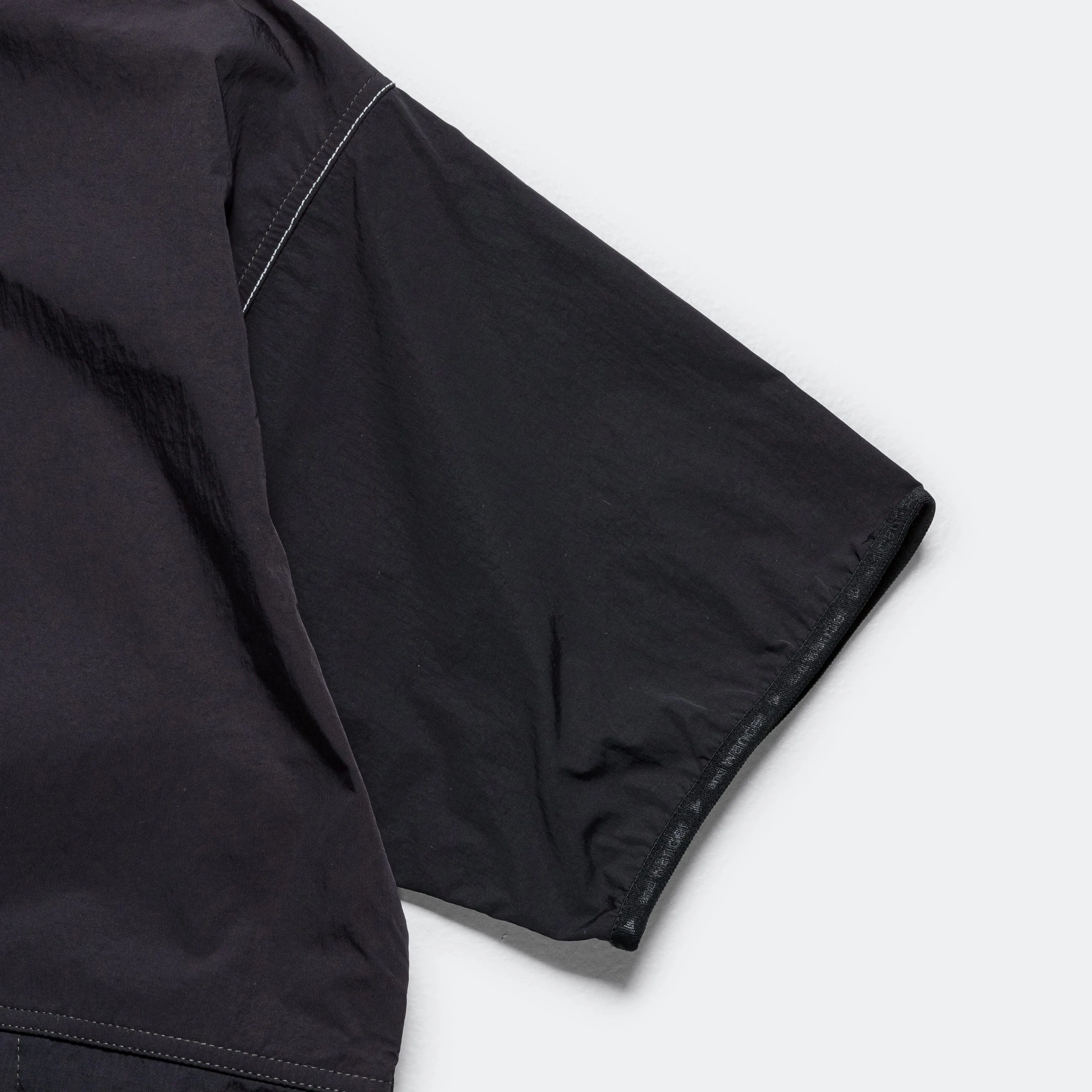 Patchwork Wind Tee ?? and wander - Black