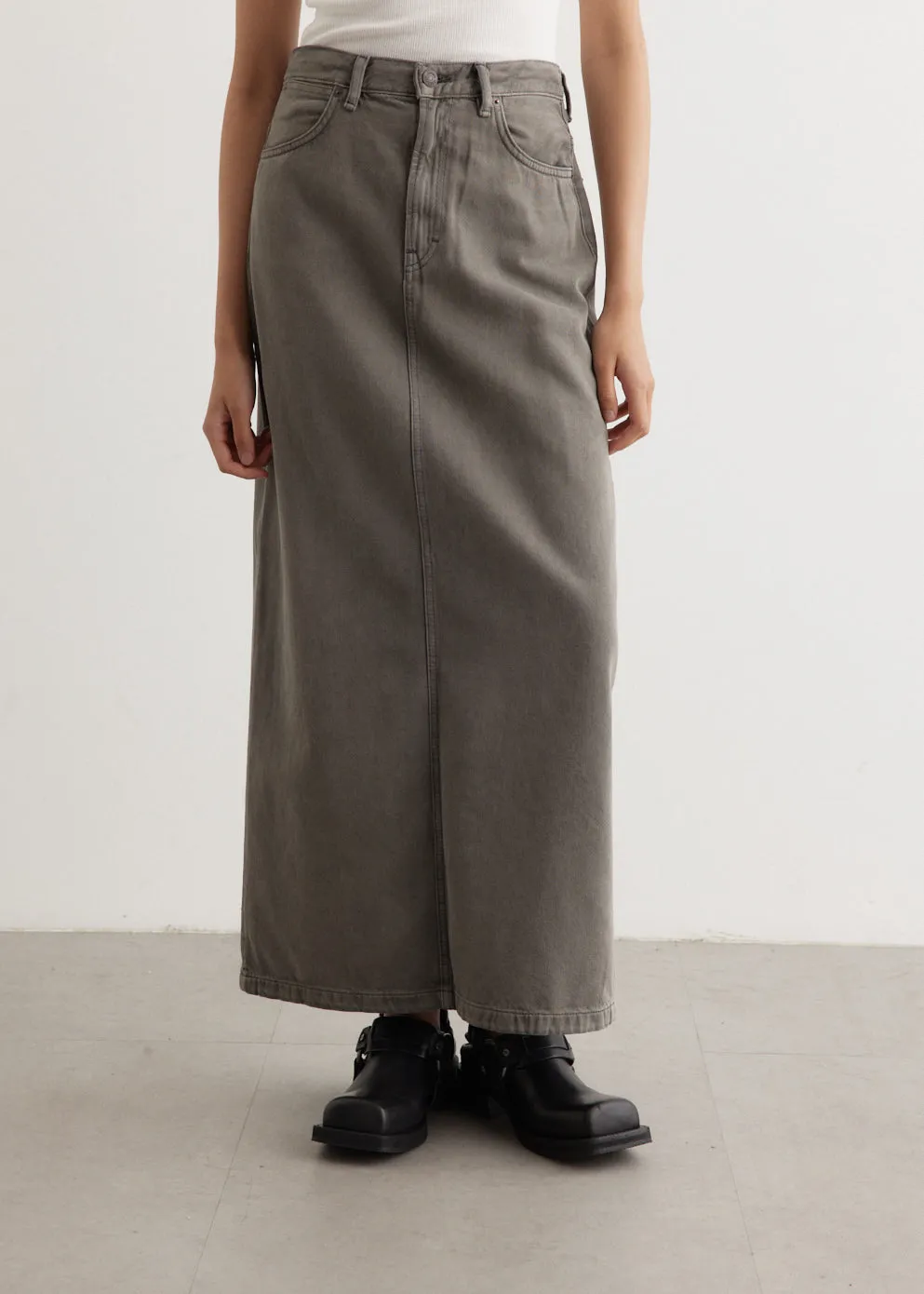 Philo Denim Skirt,denim skirt,mini skirt,pleated skirt,maxi skirt,line skirt,pencil skirt,long skirt,skirt cover up beach,cargo skirt,corduroy skirt,skirt designer,skirt dance,ethnic skirt,edikted skirt, elastic waist skirt,
