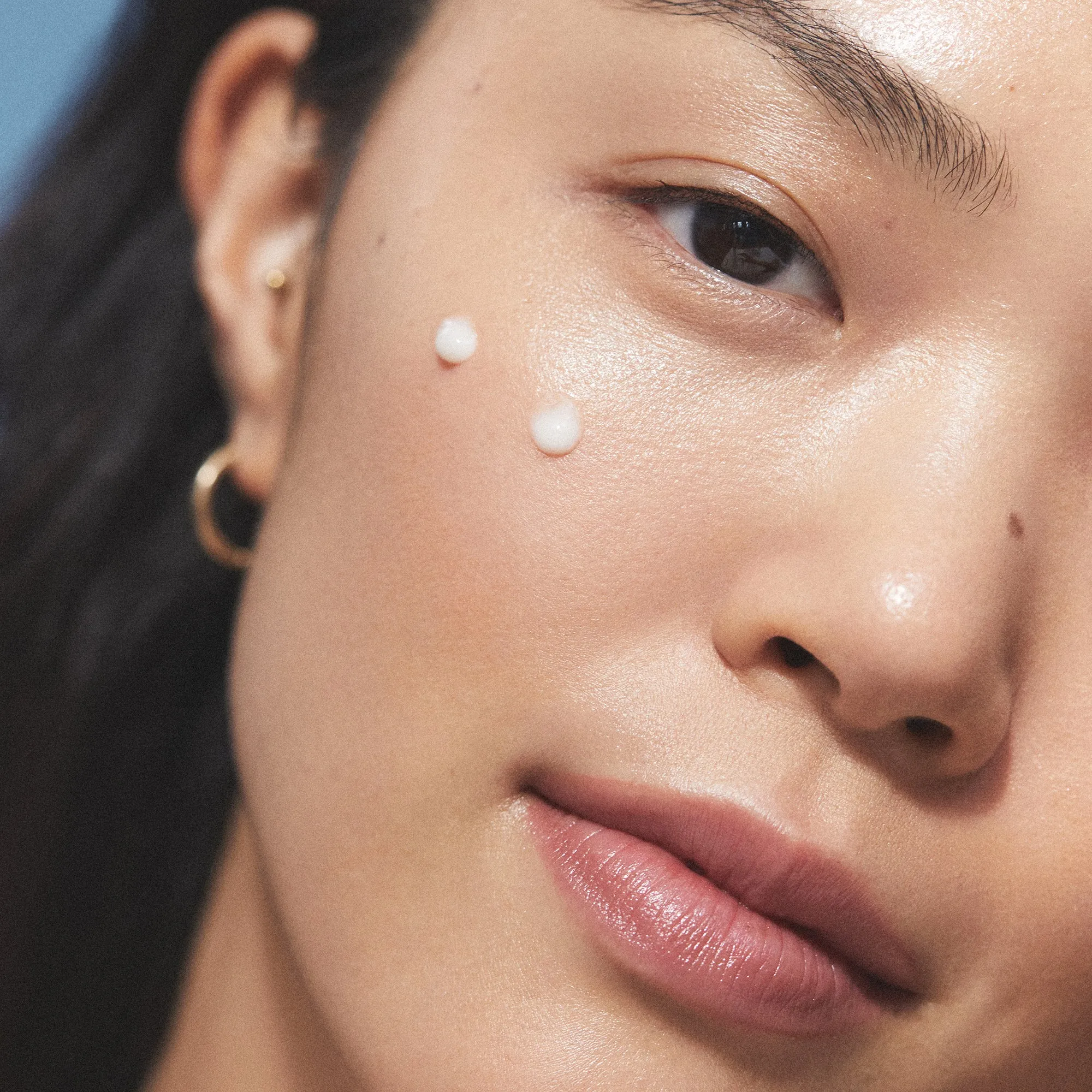 a tinted moisturizer,bubble moisturizer