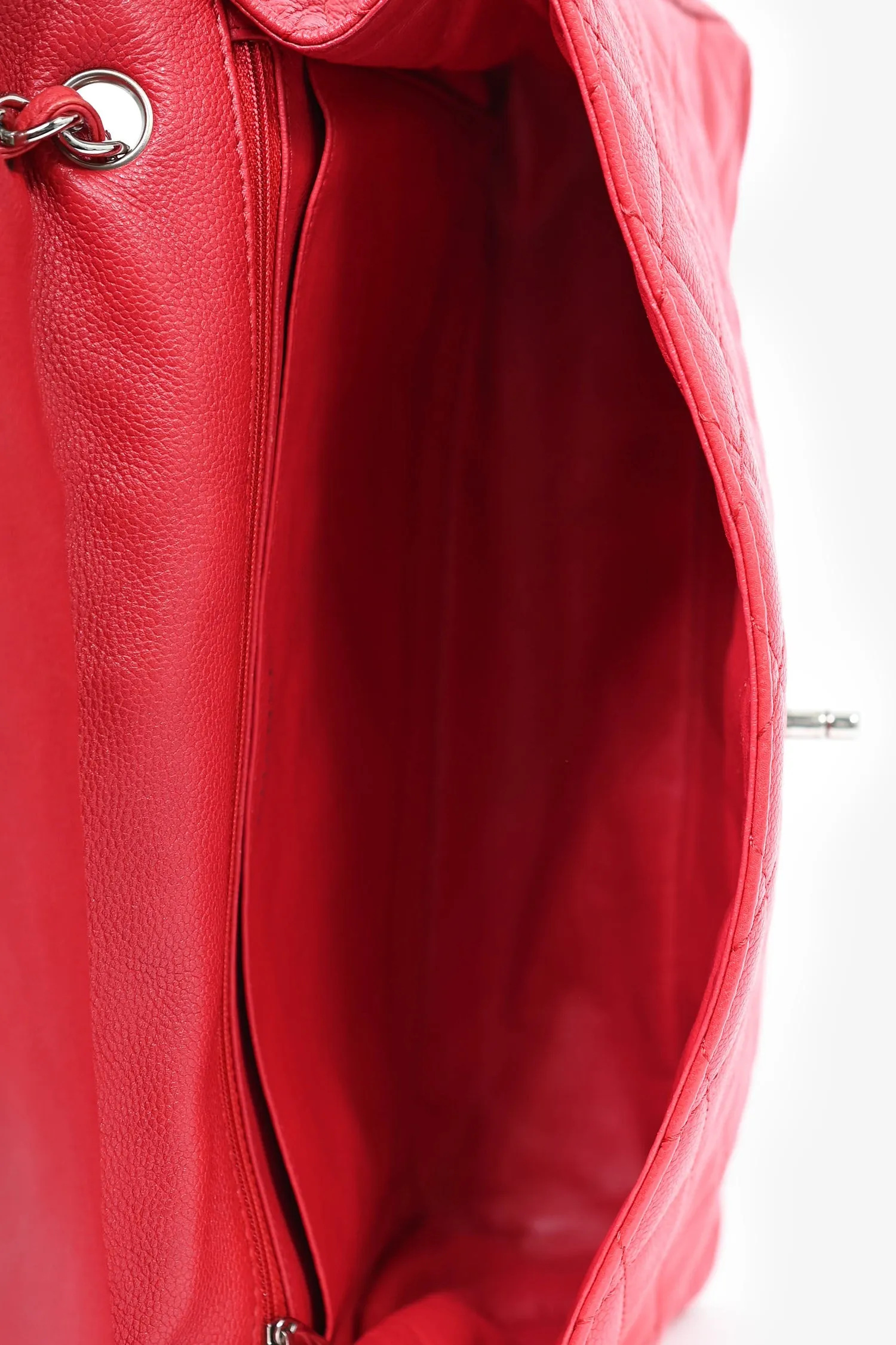 Pre-Loved Chanel? 2008/09 Red Caviar Leather CC Quilted Maxi Shoulder Bag