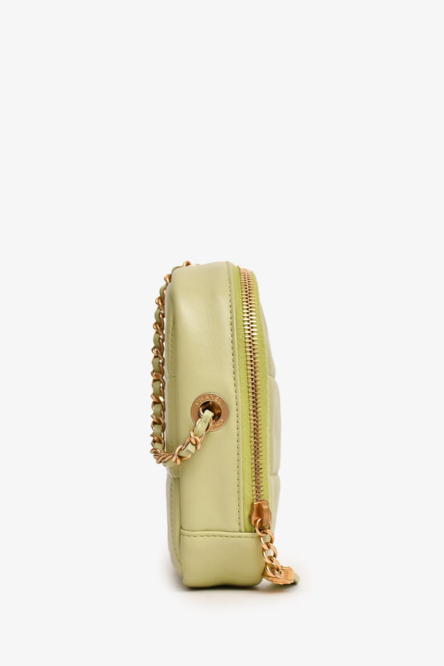 Pre-Loved Chanel? 2019-2020 Green Lambskin Leather Diamond CC Crossbody