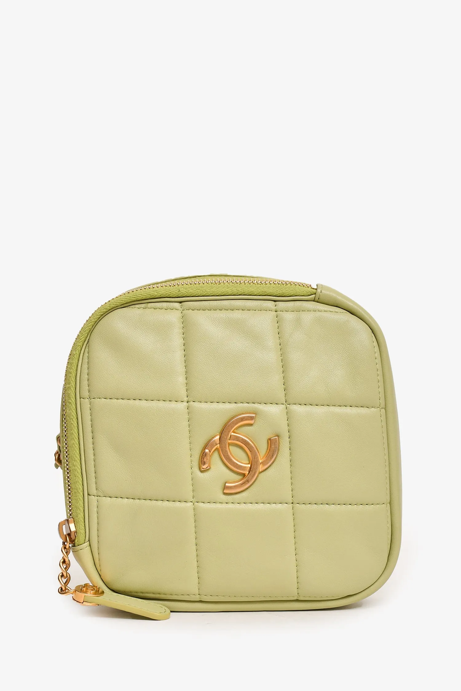 Pre-Loved Chanel? 2019-2020 Green Lambskin Leather Diamond CC Crossbody handbags bulk sale