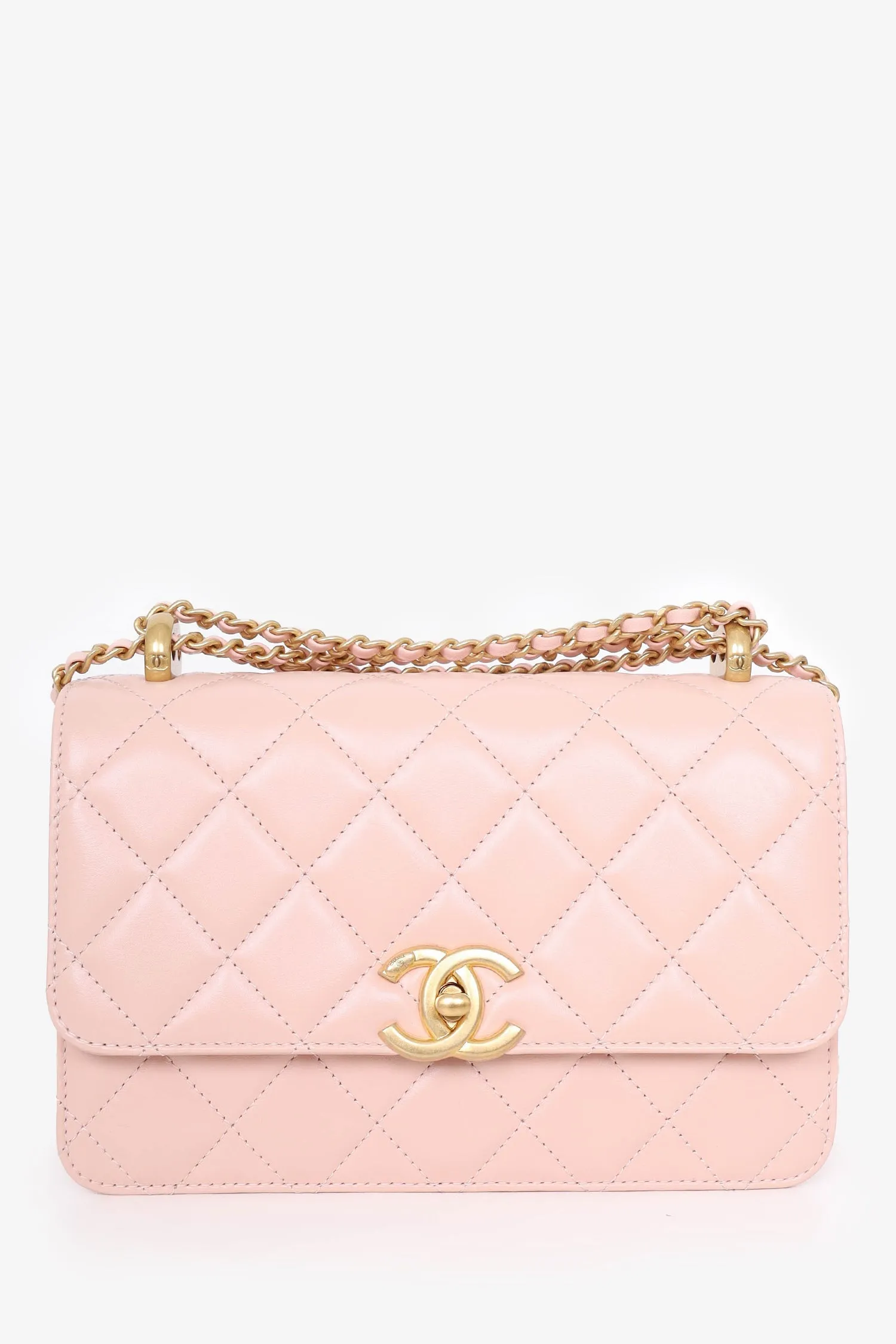 Pre-Loved Chanel? 24C Beige Quilted Leather Perfect Fit Flap Bag handbags bulk sale
