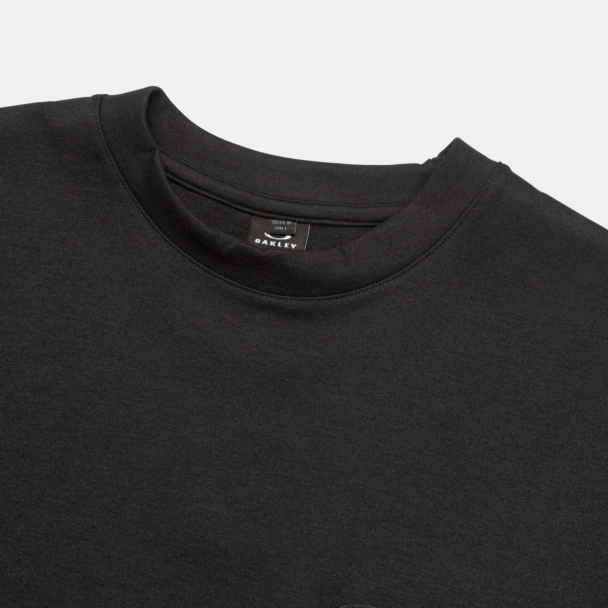 Reserve Pocket Tee - Blackout