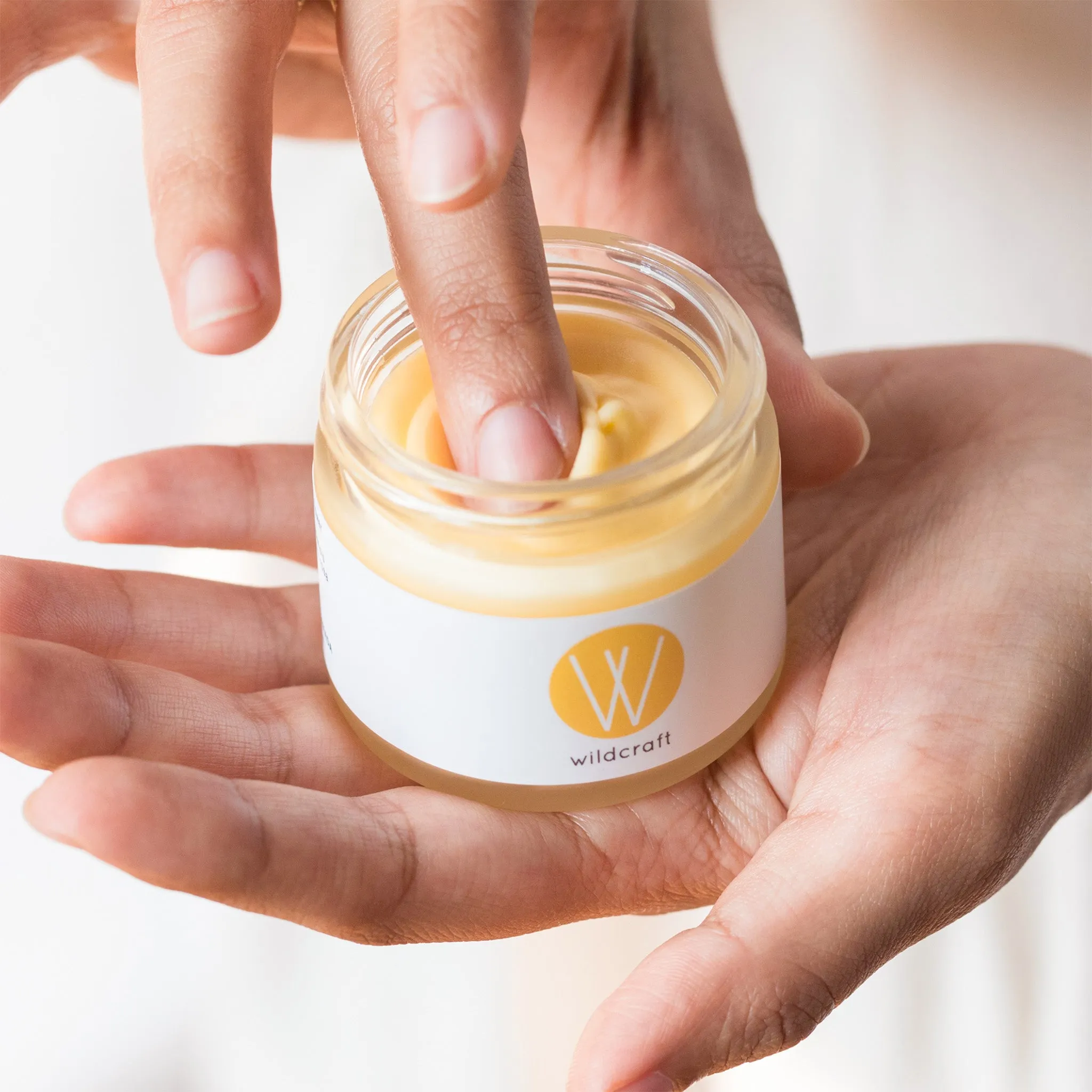 a tinted moisturizer,bubble moisturizer