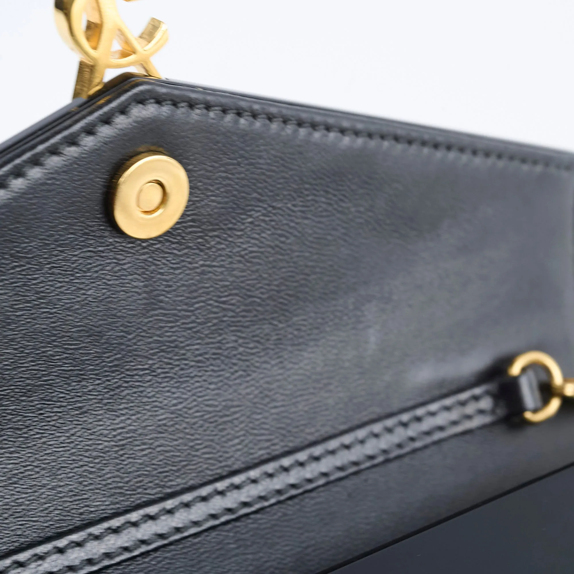 Saint Laurent Vicky minaudi???re Wallet on Chain WOC