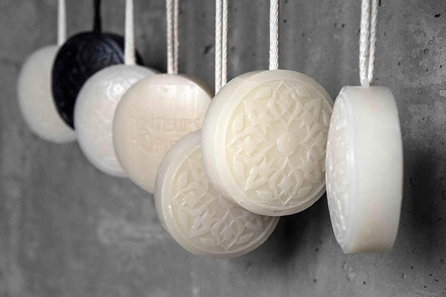 back scrub cream,exfoliating cream cerave
