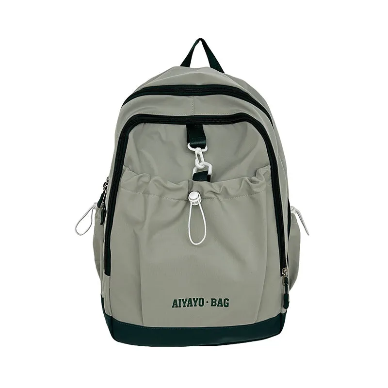 Simple and versatile backpack