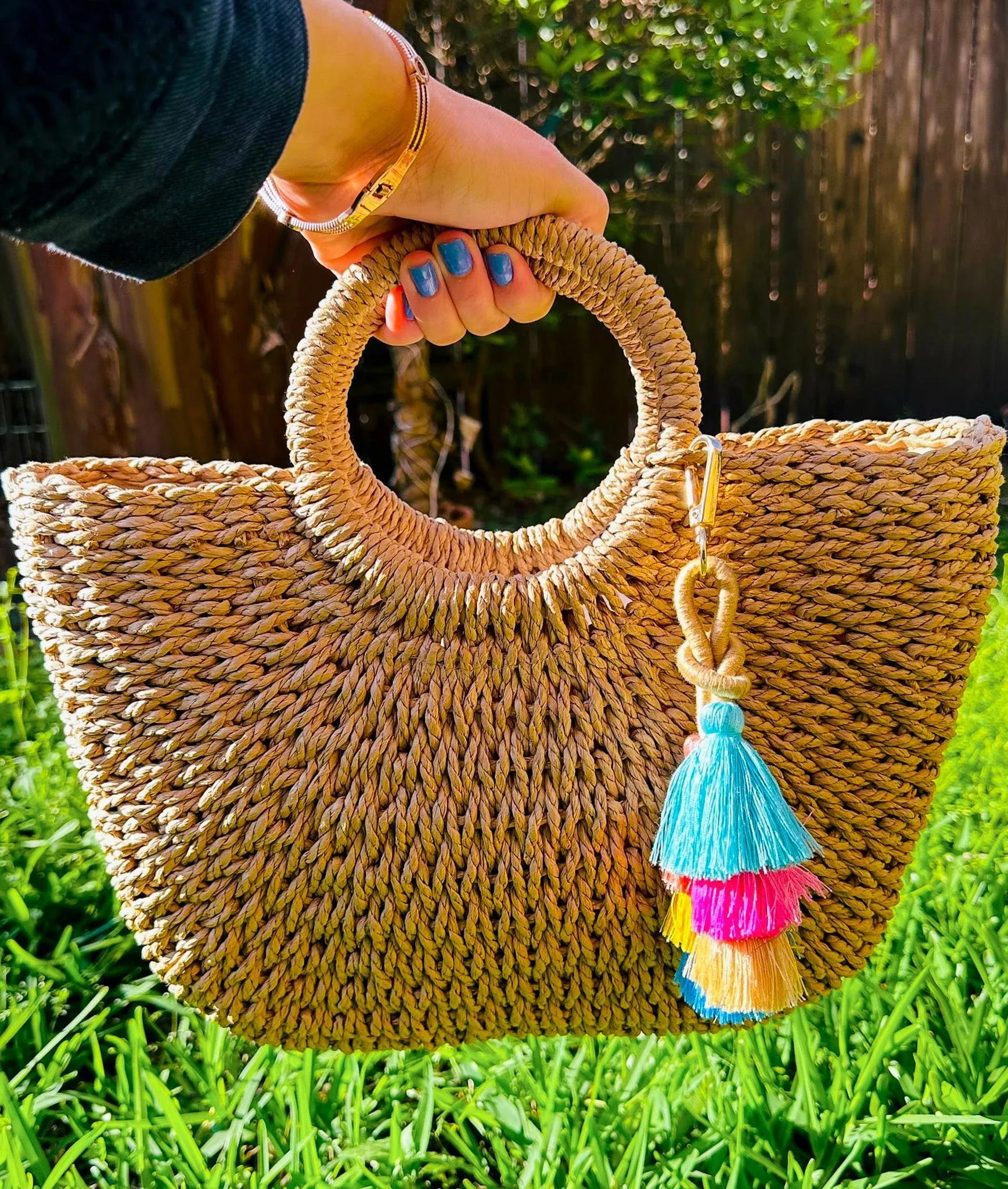 Spring Cyrus Beach Bag Buy 1 get 1 free wallets