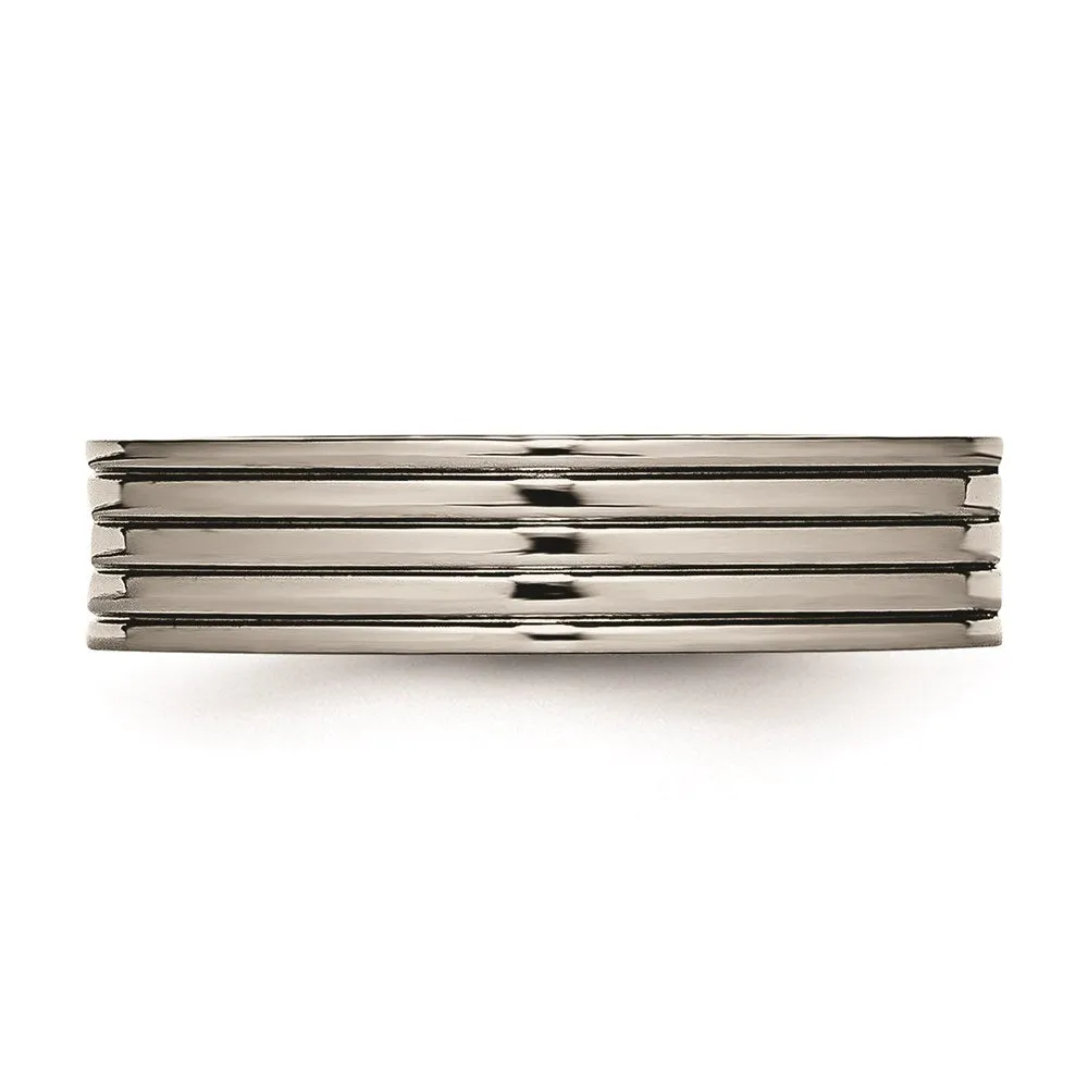 Titanium Polished Grooved Comfort Back CZ Ring | TB474