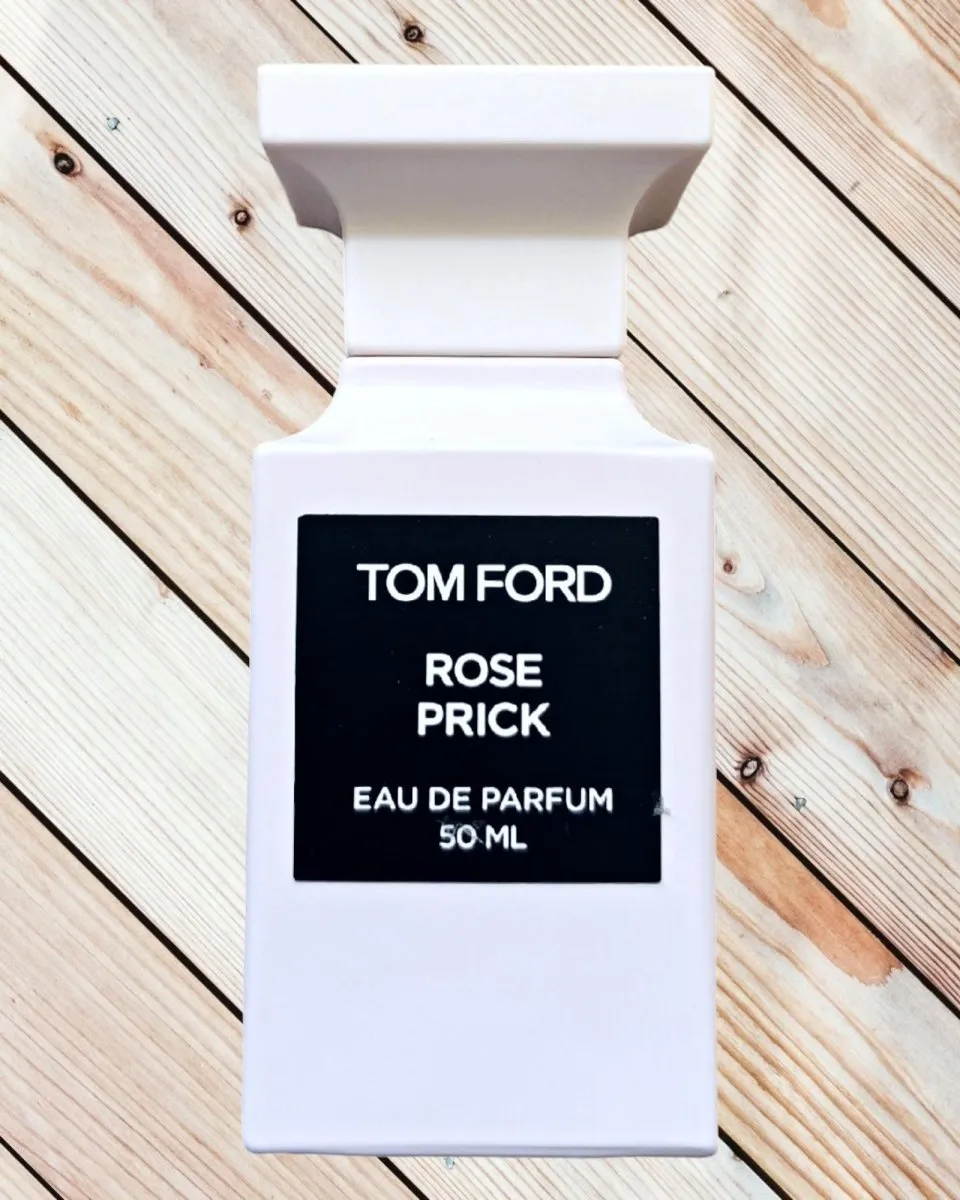 Tom Ford 'Private Blend' ROSE PRICK floral-perfume-women-glass
