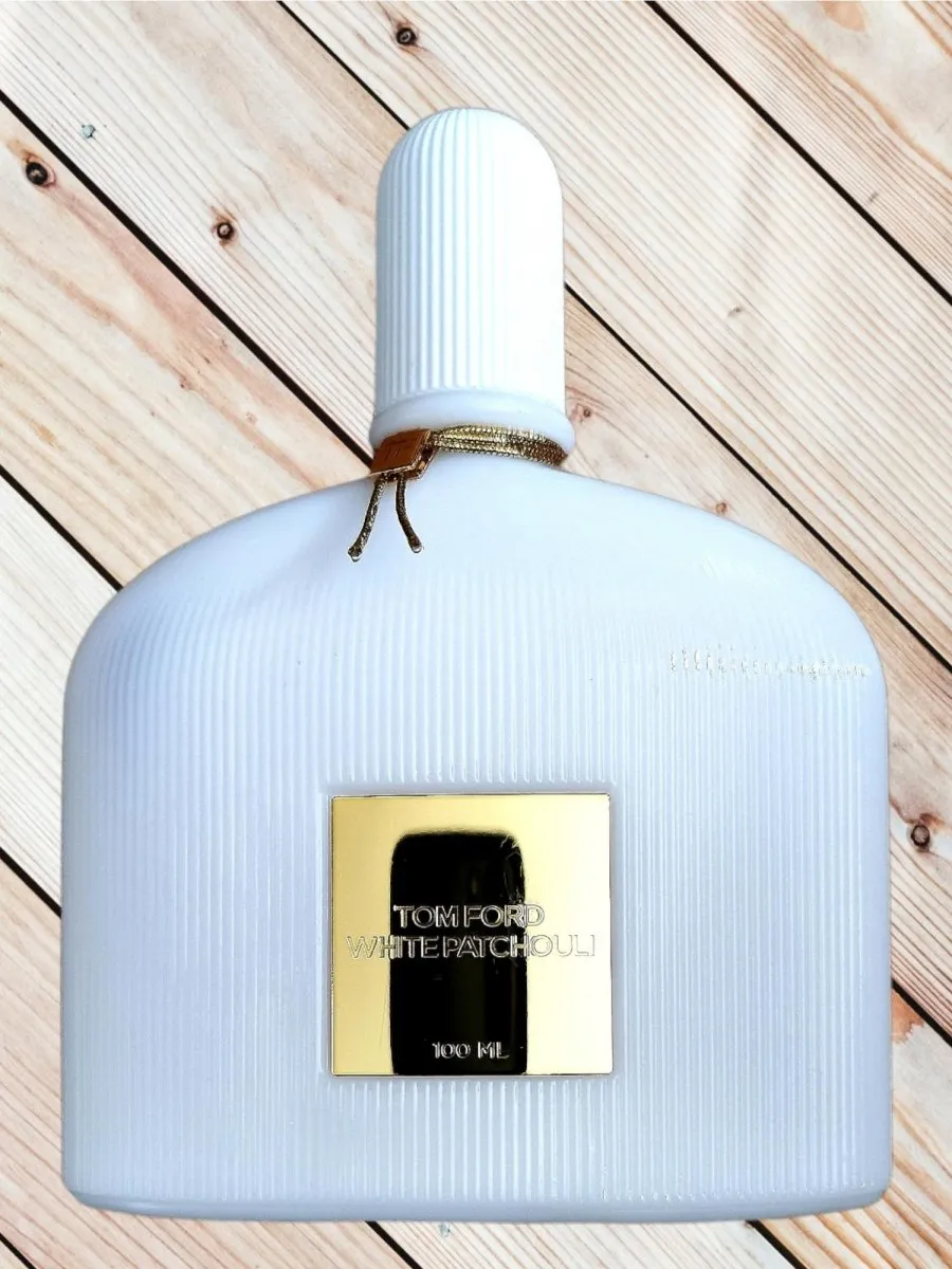 Tom Ford WHITE PATCHOULI luxury-women-spray-perfume