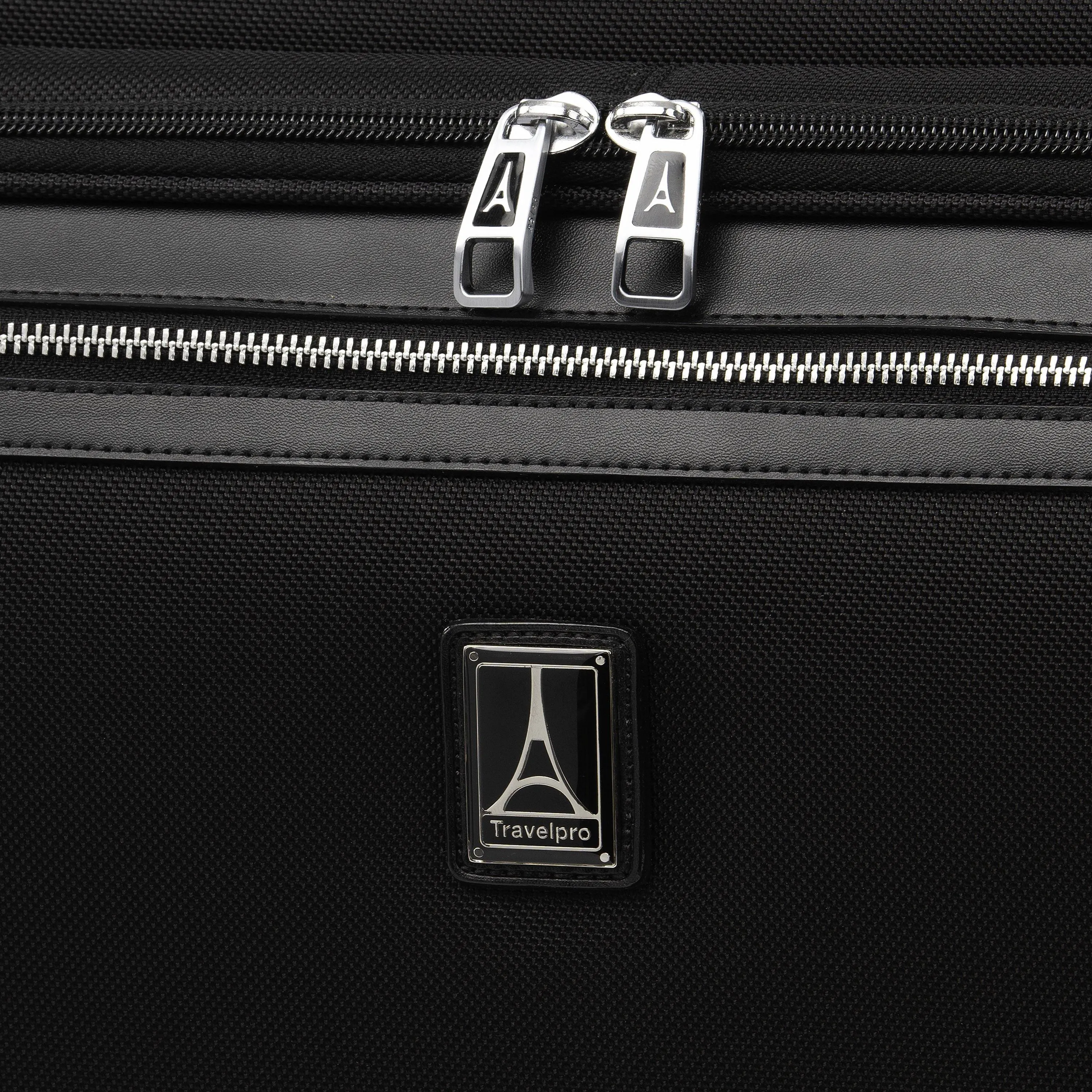 TravelPro Platinum Elite Valise Cabine à Roulettes pour Vêtements