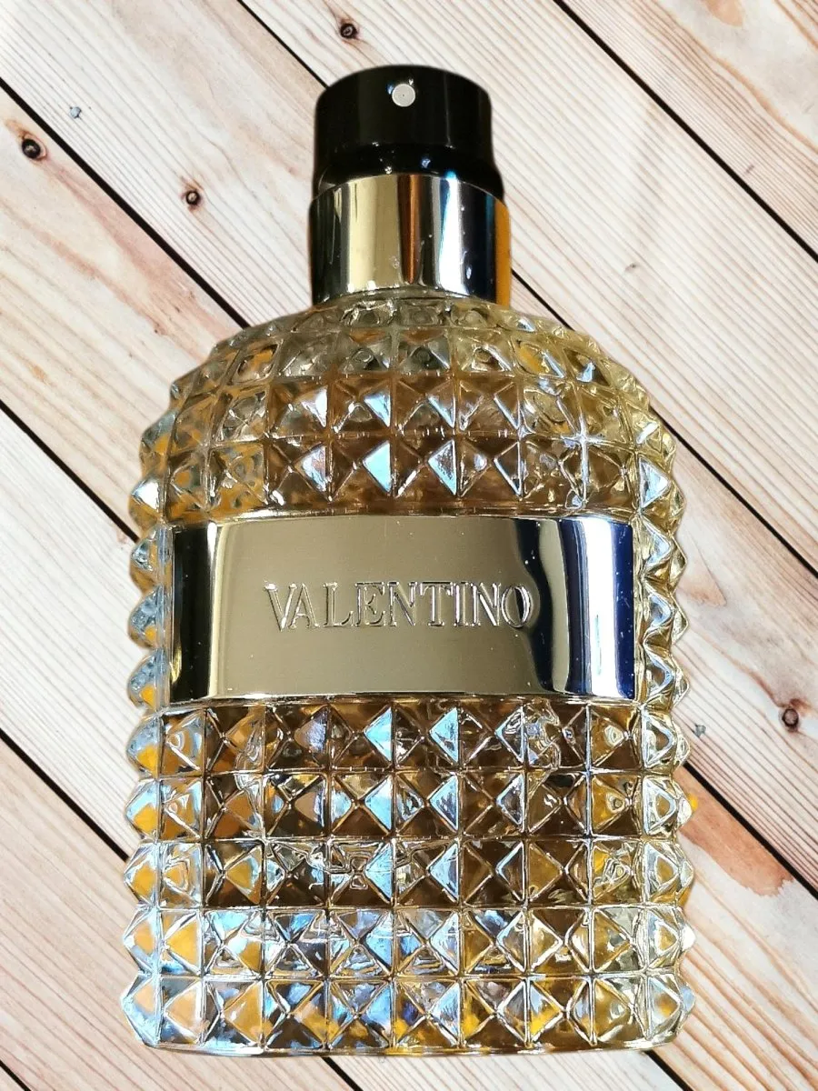 Valentino UOMO ACQUA woody-spice-perfume-for-him