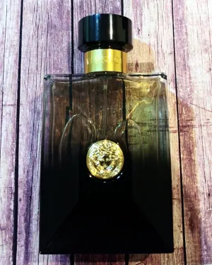 Versace OUD NOIR woody-spice-perfume-for-him