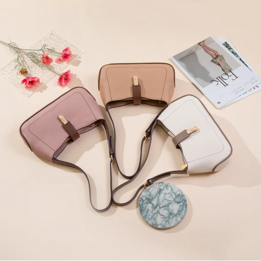 Versatile horizontal messenger bag 