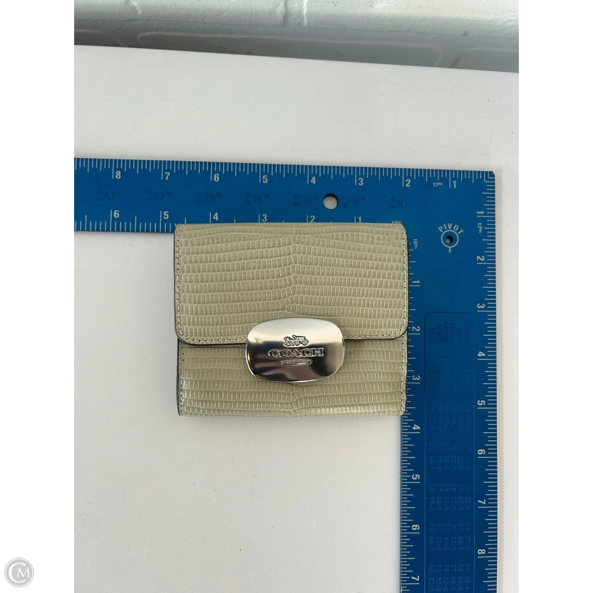 Wallet Designer By Coach, Size: Small fashion handbags 2025