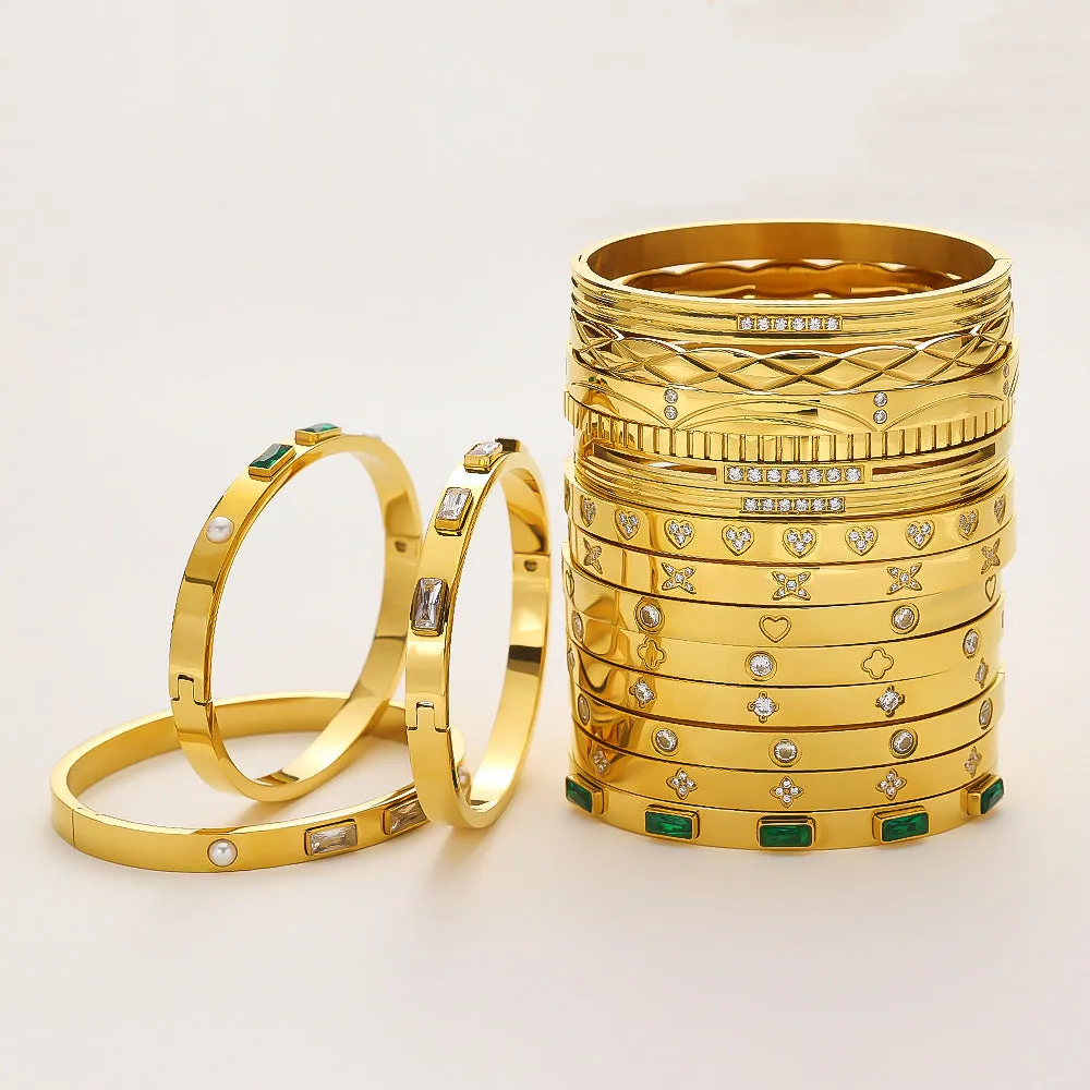 Wholesale 18K gold plated diamond retro stacked titanium steel bracelet light_wish_jewels