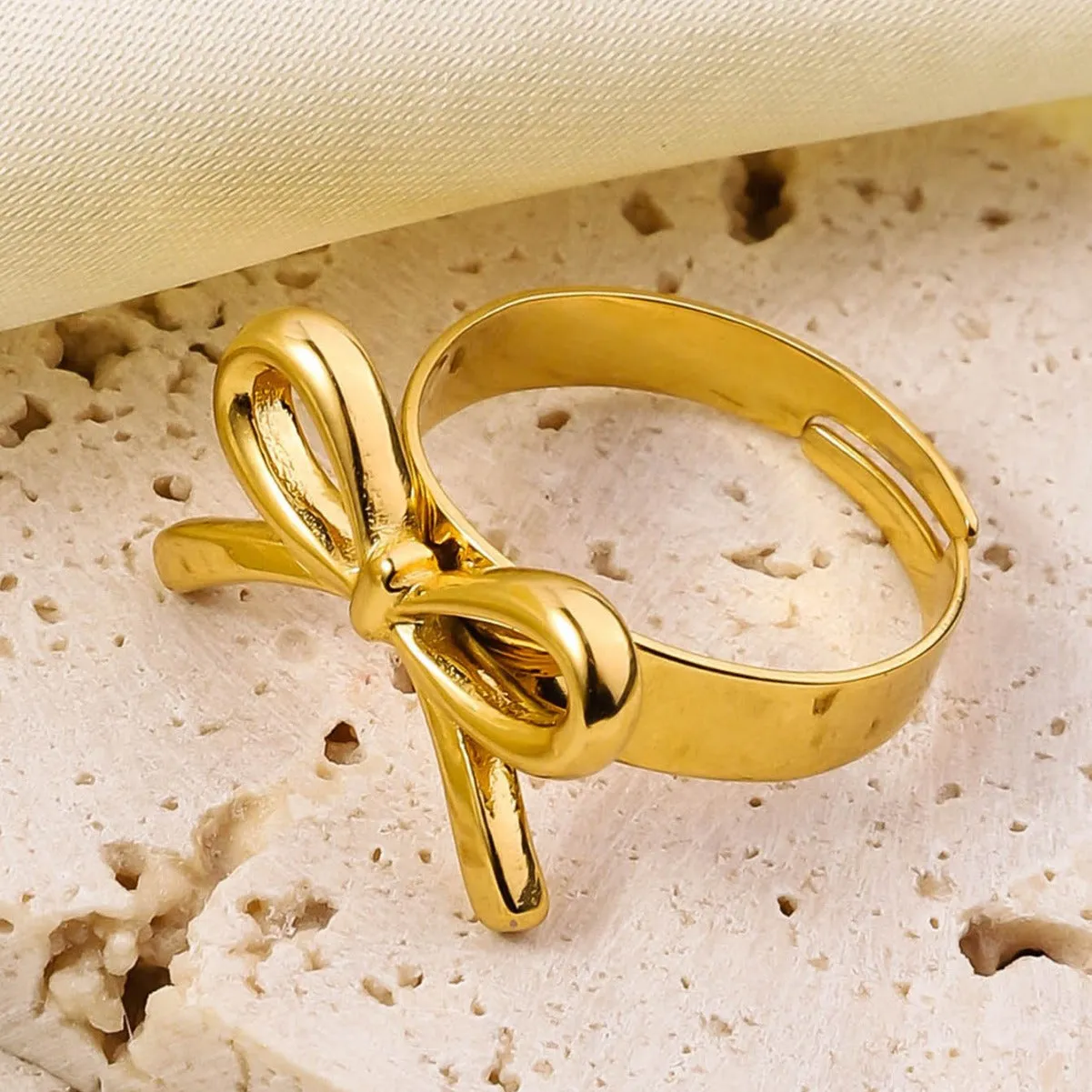 Wholesale 18K stainless steel ribbon knot heart-shaped open adjustable ring