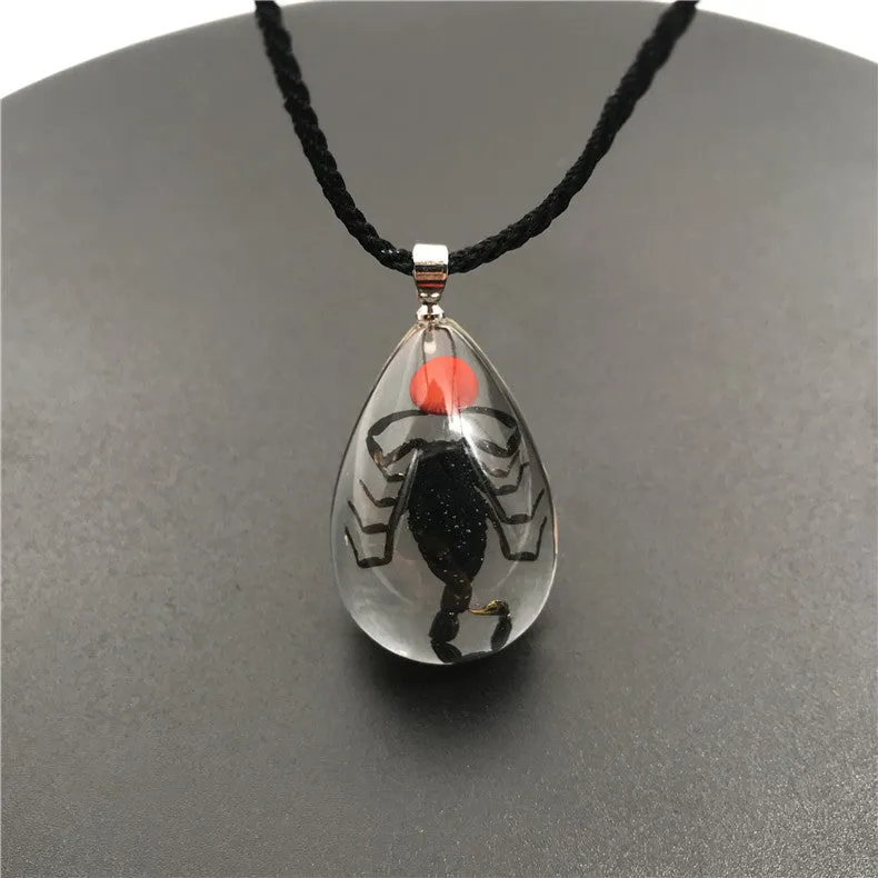 Wholesale 6pcs/pack Transparent Insect Resin Necklace