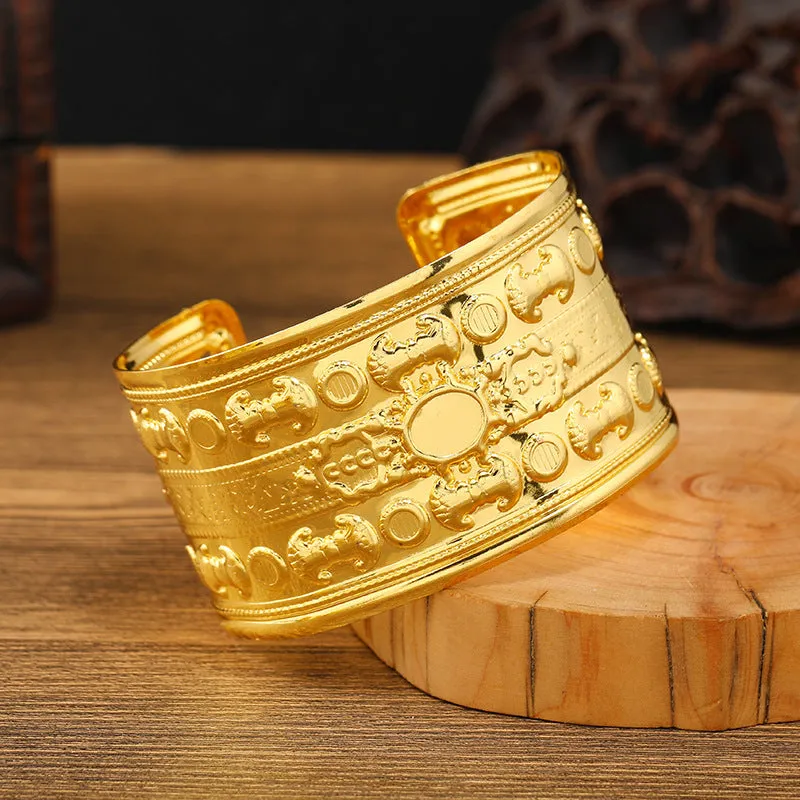Wholesale Alien Dunhuang Gold Wide Bracelet Female Ethnic Style Bohemian Arm Dai Bracelet