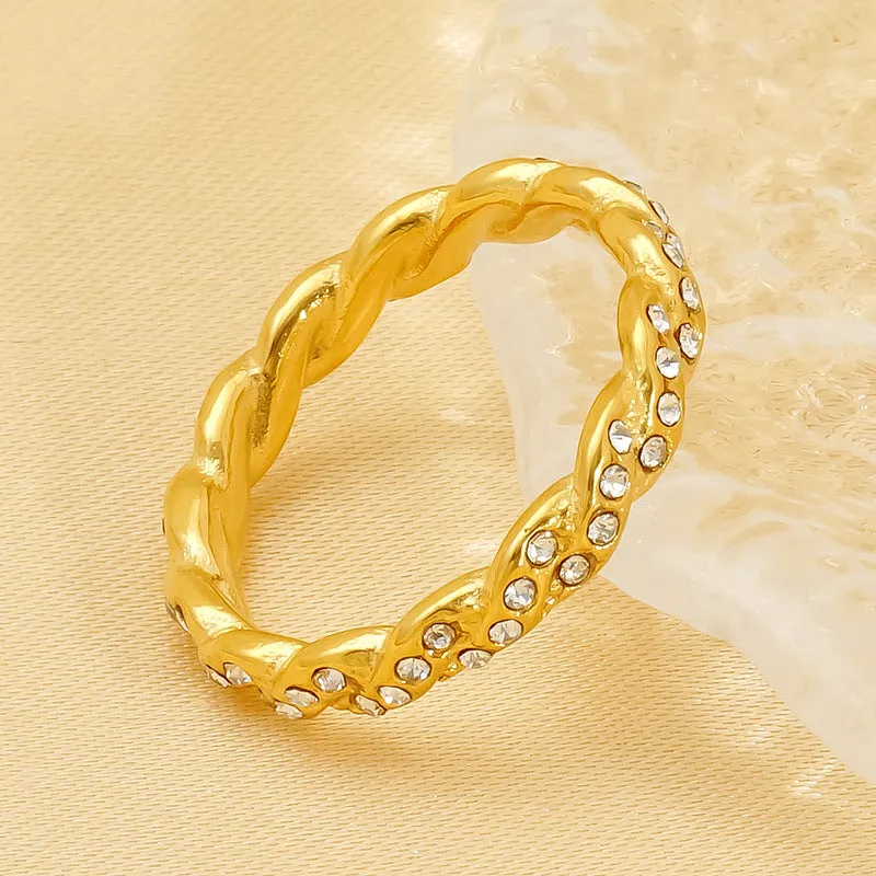 Wholesale Diamond twist ring for women geometric index finger ring internet celebrity ring