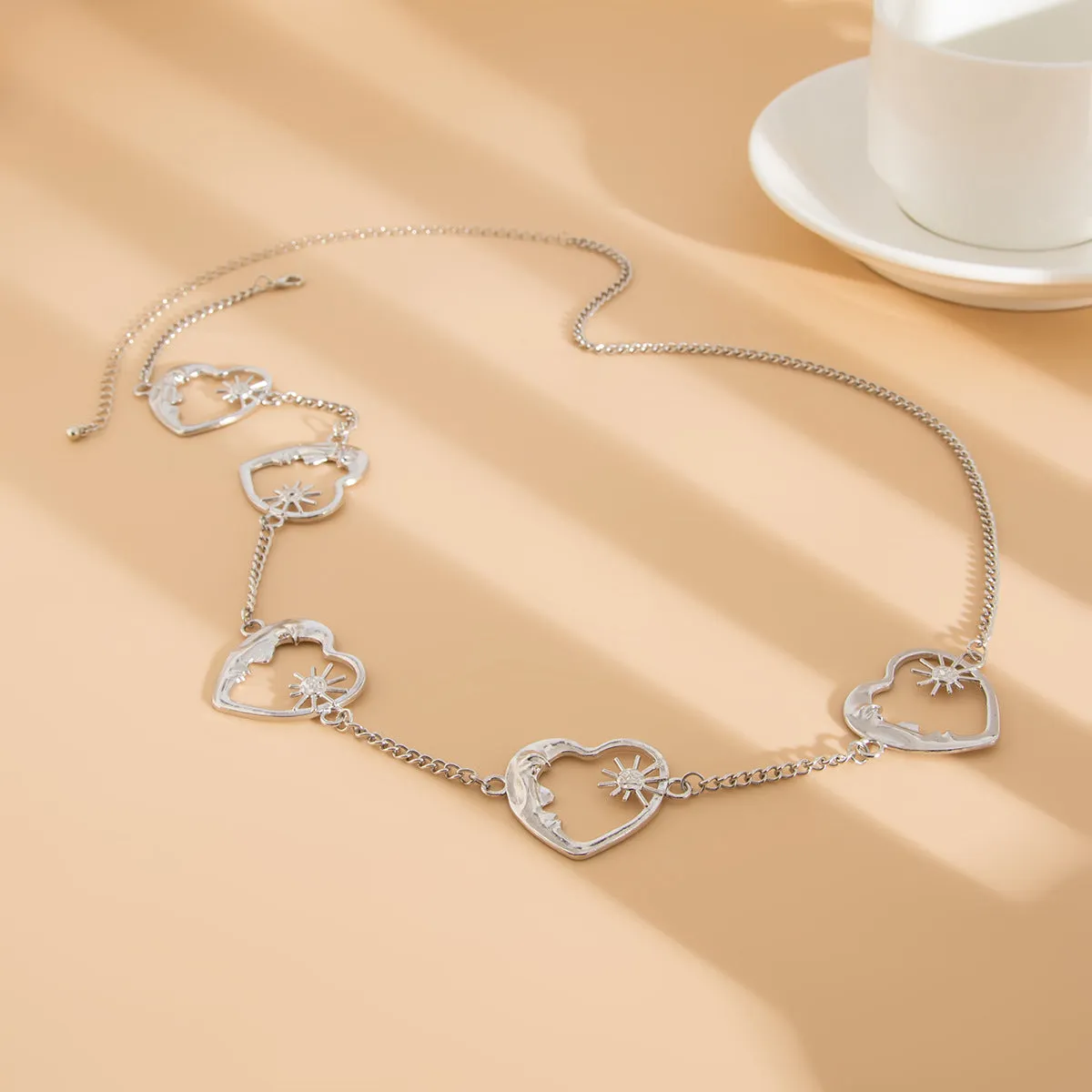 Wholesale Face Crescent Love Waist Chain Women's Fashion Sexy Metal Chain Body Chain