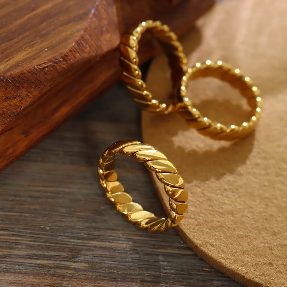 Wholesale Geometric Plain Titanium Steel Plated 18K Real Gold Vintage Ring