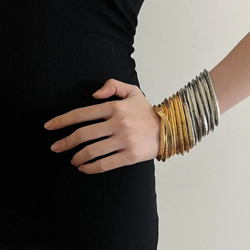 Wholesale Light Luxury Multi-layer Gold and Silver Stacked Stretch Bracelet Women's Niche High-end Retro Autumn and Winter Bracelet light_wish_jewels