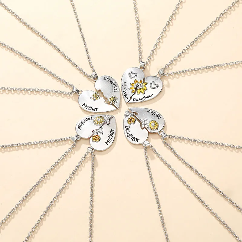 Wholesale Mother and daughter moon heart shape clavicle necklace