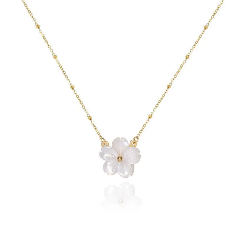 Wholesale Non Fading White Shell Peach Blossom Beautiful Flower Titanium Steel Collarbone Chain Temperament Light Luxury Versatile Necklaces