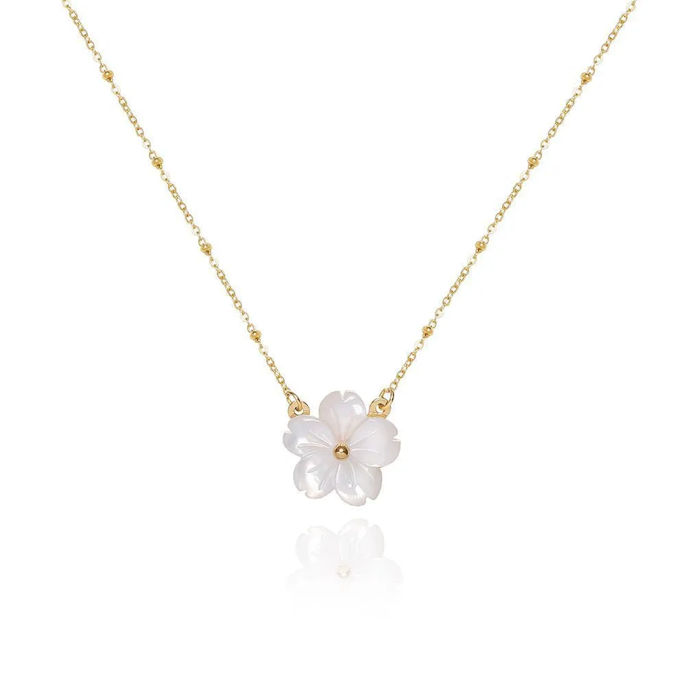 Wholesale Non Fading White Shell Peach Blossom Beautiful Flower Titanium Steel Collarbone Chain Temperament Light Luxury Versatile Necklaces