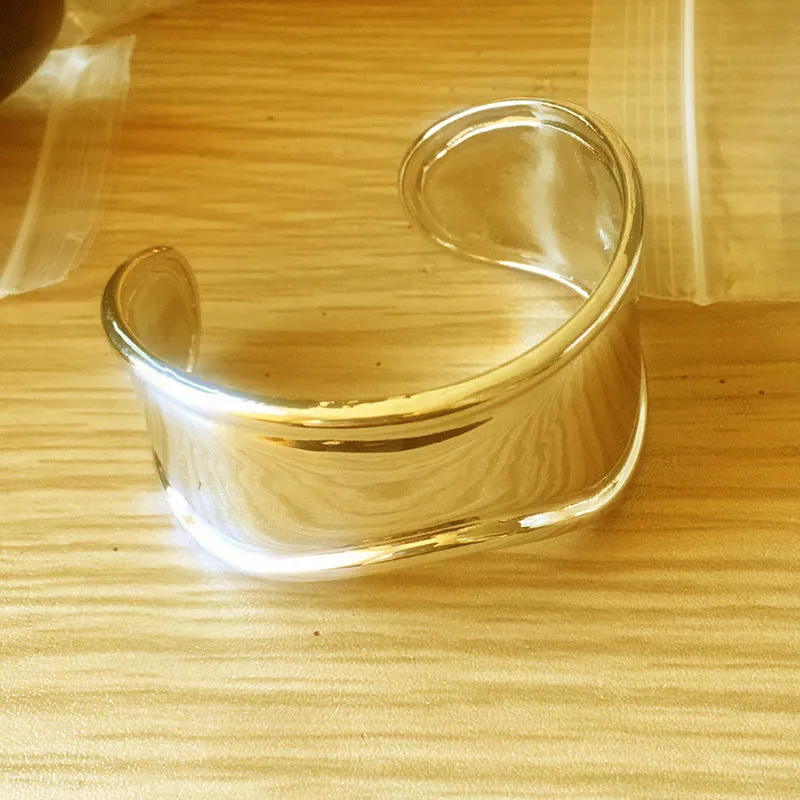 Wholesale round silver Bracelet light_wish_jewels
