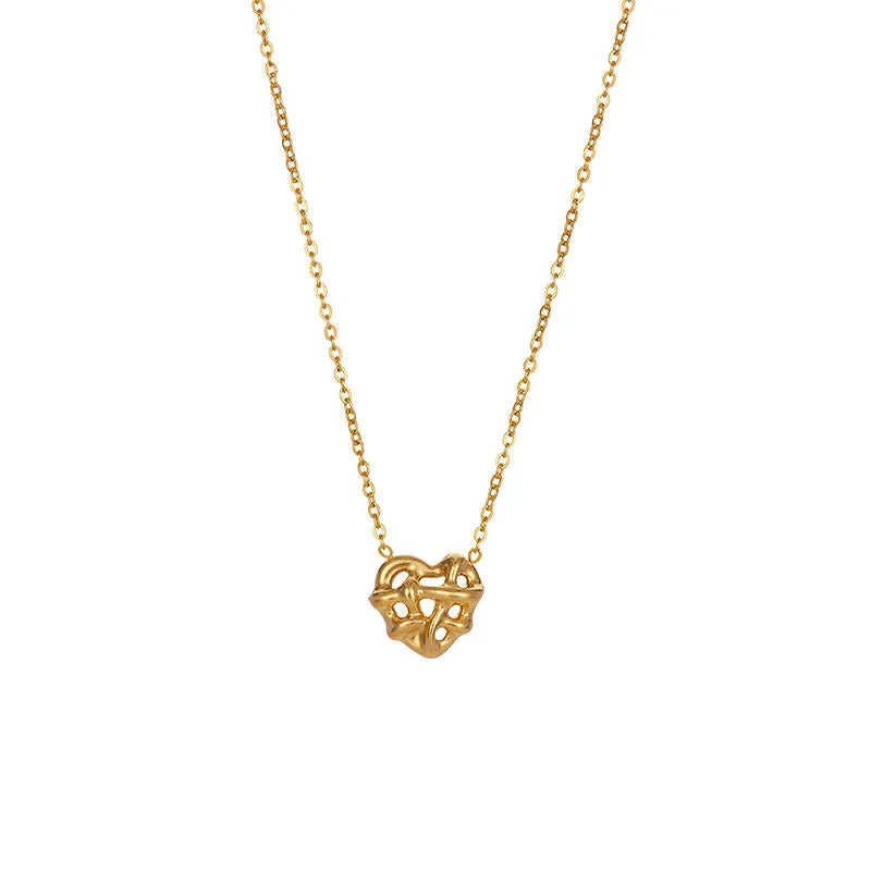 Wholesale Simple Braided Heart Titanium Steel Necklace