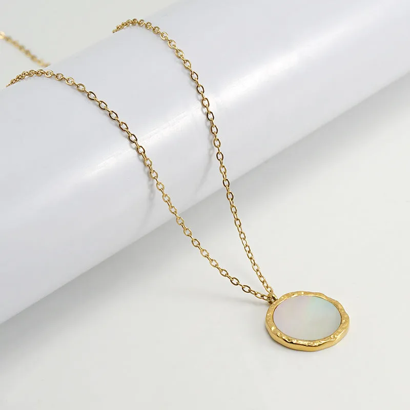 Wholesale Stainless Steel Circular Shell Necklaces