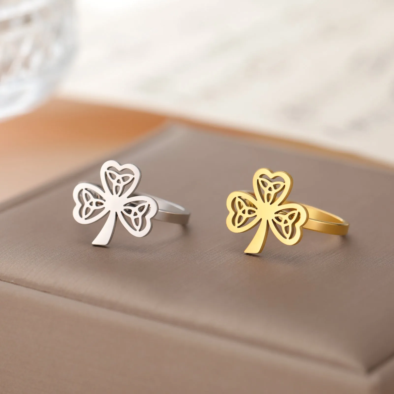 Wholesale Stainless Steel Hollow Celtic Knot Clover Ring