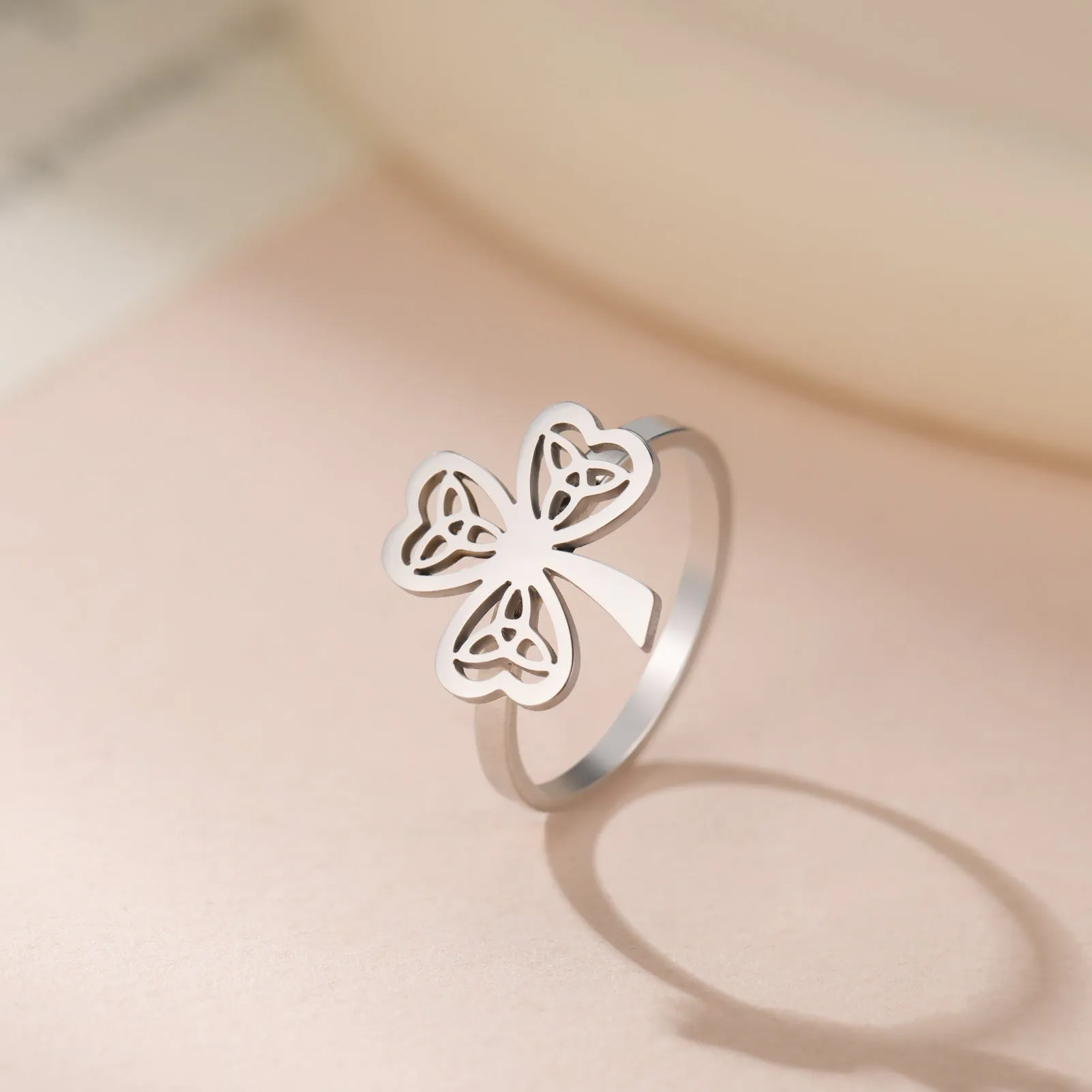 Wholesale Stainless Steel Hollow Celtic Knot Clover Ring light_wish_jewels
