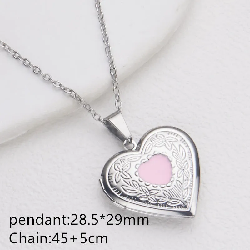 Wholesale Stainless Steel Necklace Gold Heart Pattern Frame Box Pendant O-Chain