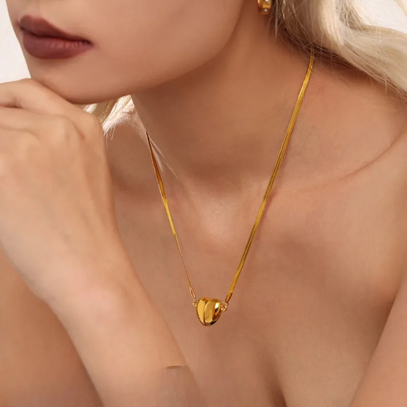 Wholesale Stainless Steel Sweet Love Heart Super Strong Magnet Detachable Clavicle Temperament Necklaces light_wish_jewels