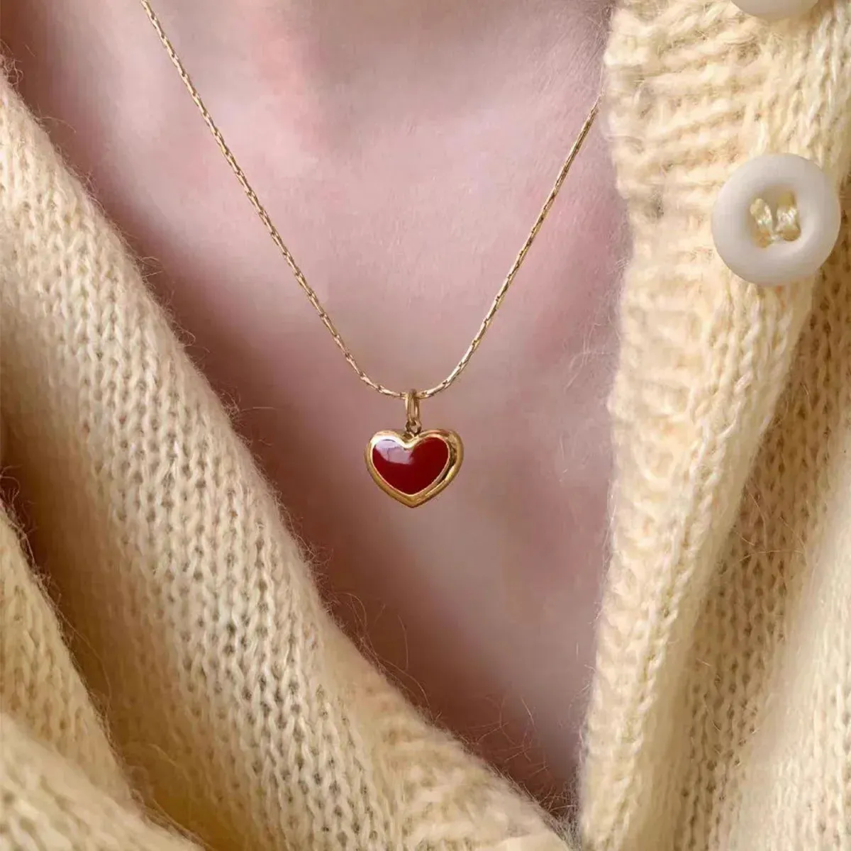 Wholesale Sweet red heart necklace small titanium steel gold-plated clavicle chain light_wish_jewels