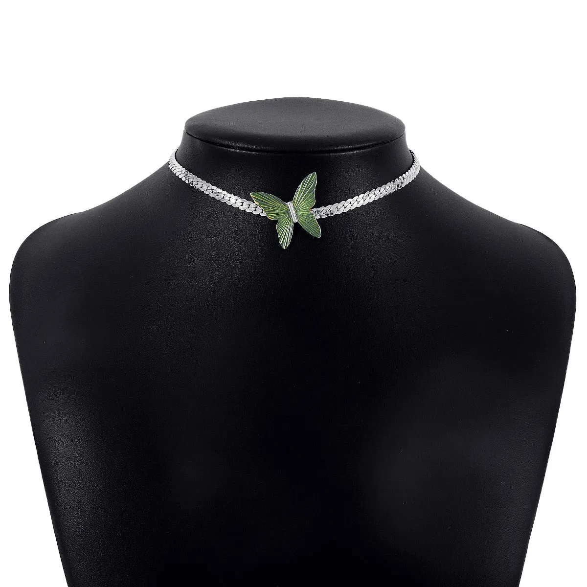 Wholesale Vintage Butterfly Alloy Necklace Clavicle Chain