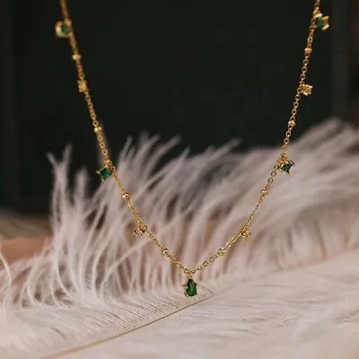 Wholesale Vintage Emerald Gold Plated Clavicle Necklace light_wish_jewels