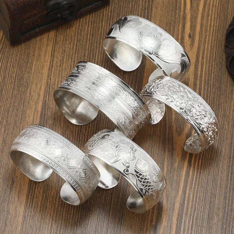 Wholesale Vintage Ethnic Style Miao Silver Bracelet light_wish_jewels