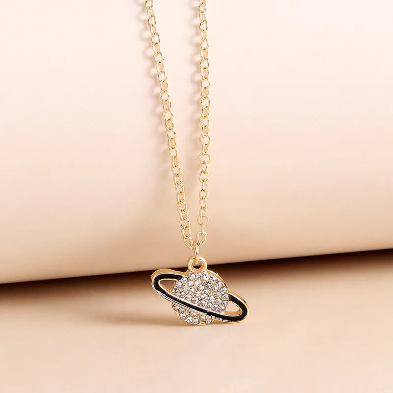 Wholesale Zinc Alloy Saturn Diamond Pendant Necklace