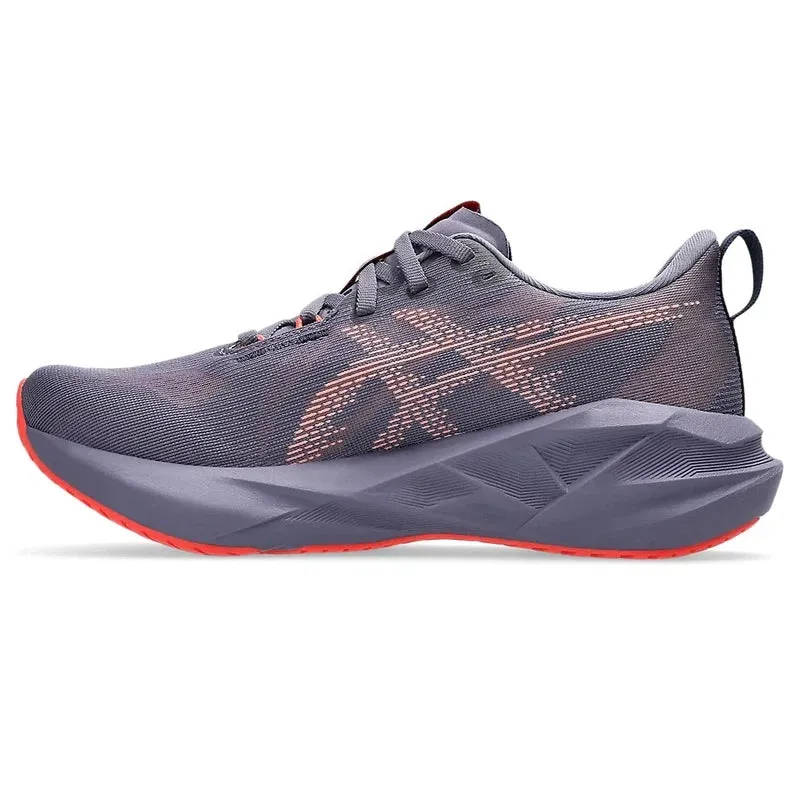 Vêtements Asics Novablast 5 pour Femme