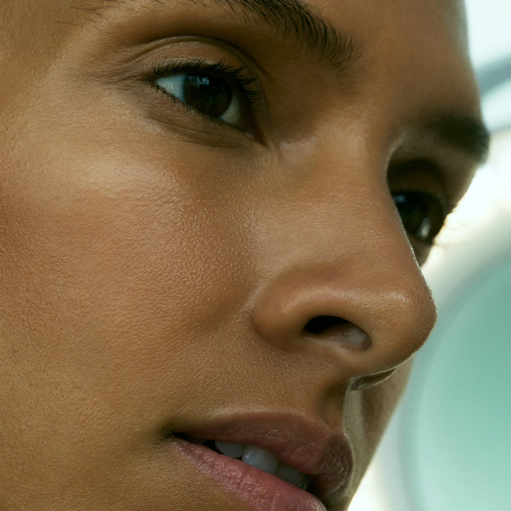 a tinted moisturizer,bubble moisturizer