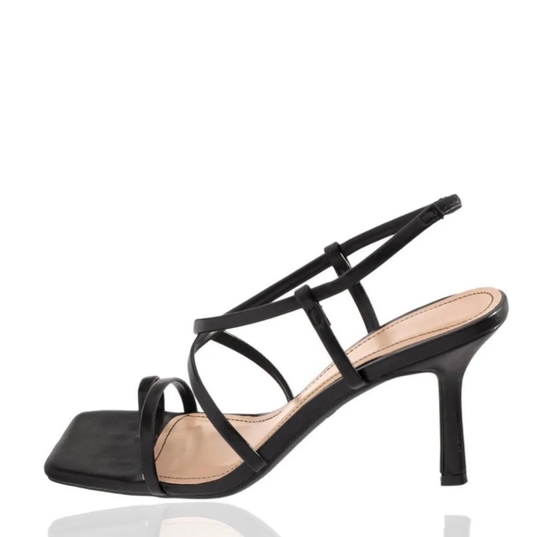Zuri Heels